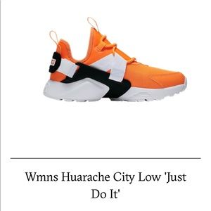 Nike Huarache City Low